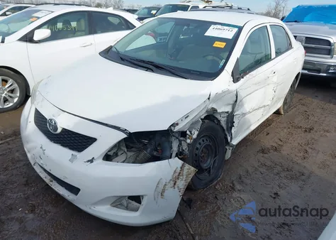 2009 Toyota Corolla Le z USA, uszkodzony, nr VIN JTDBL40E699058237